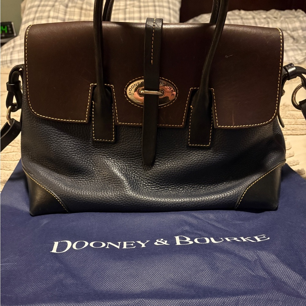 Dooney & Bourke Verona Elisa Satchel.